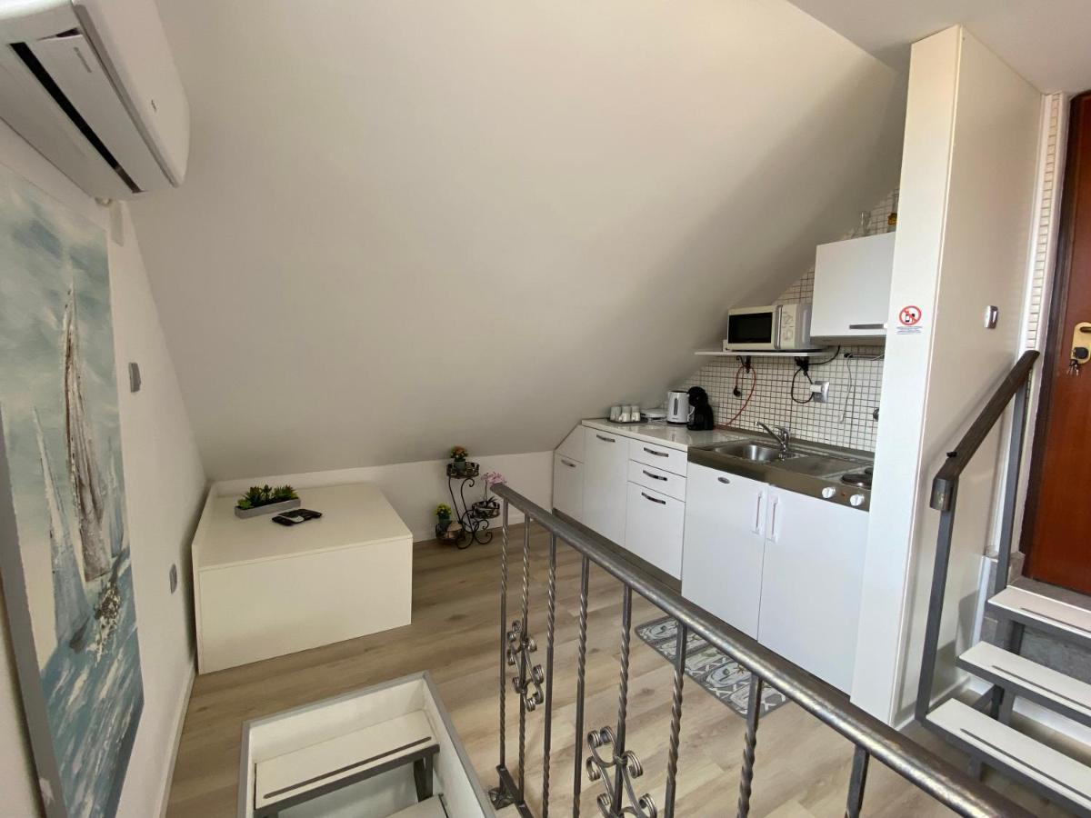 Apartment Cvita Split Exteriör bild