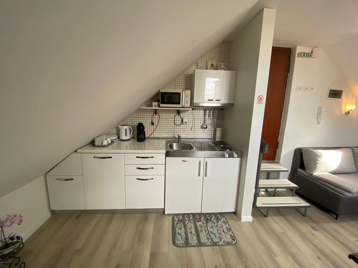 Apartment Cvita Split Exteriör bild